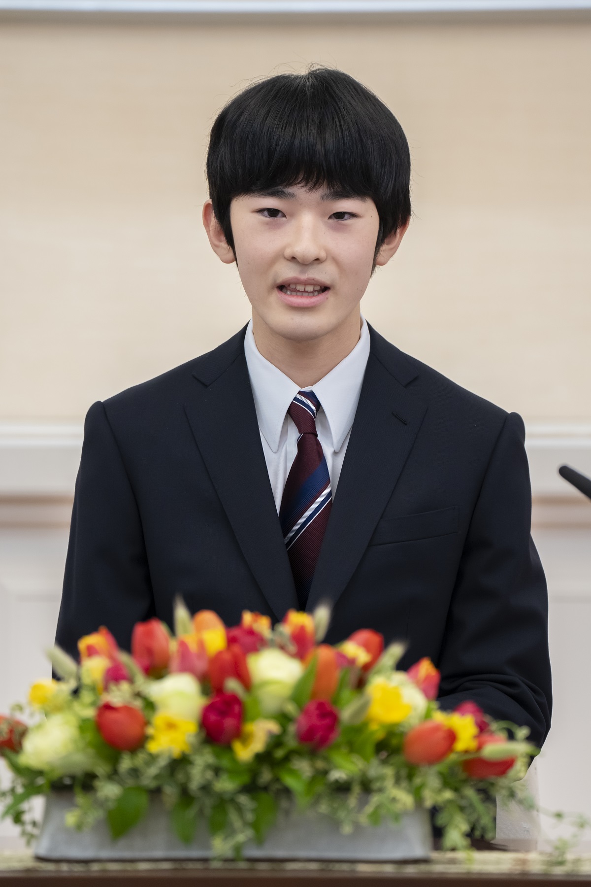 記者会見をなさる悠仁親王殿下（赤坂東邸）