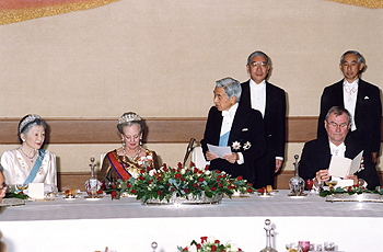 宮中晩餐のお写真