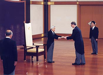 信任状捧呈式のお写真