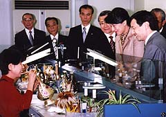 ご視察のお写真