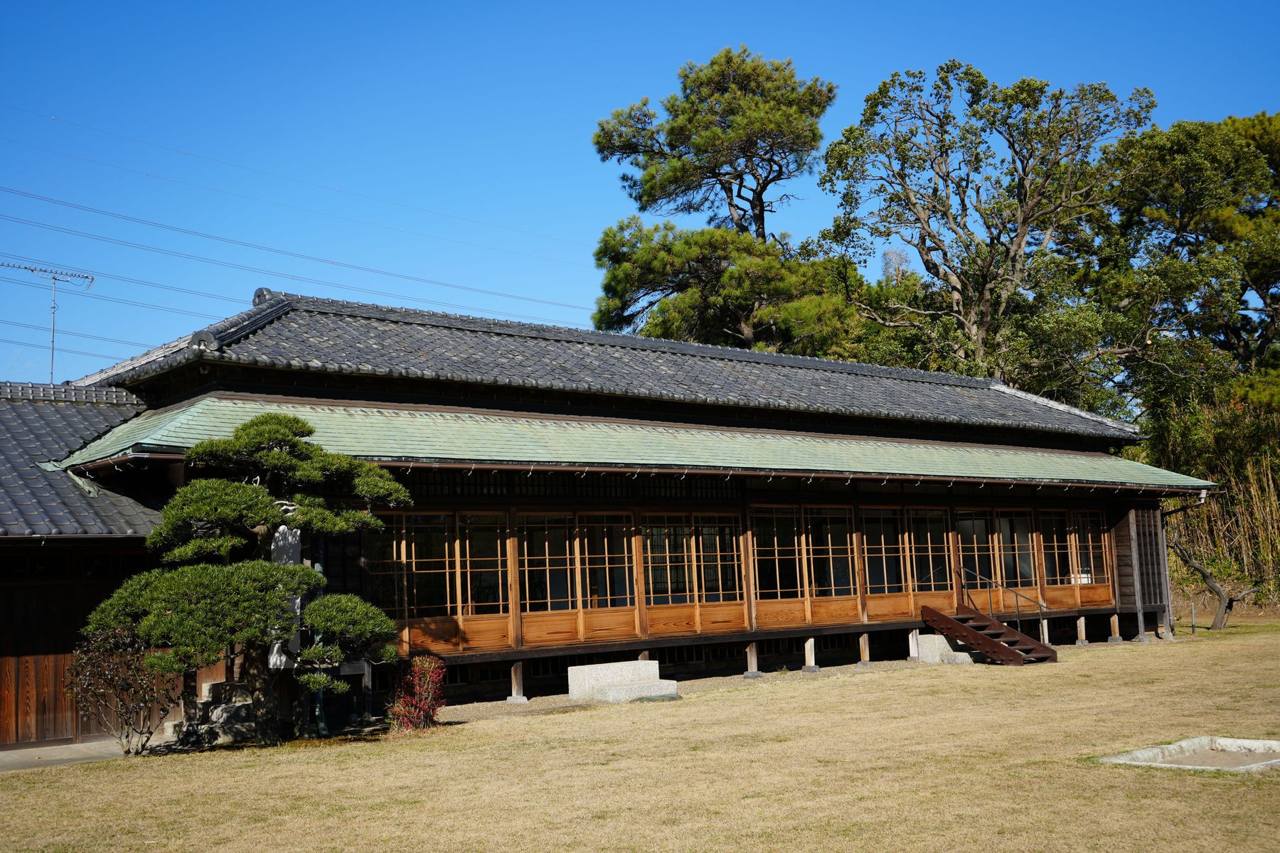 新浜鴨場・元溜