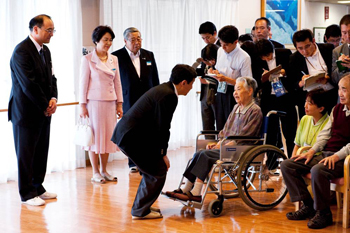 ご視察のお写真