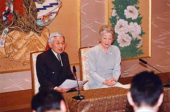 記者会見のお写真