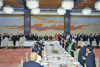 宮中晩餐のお写真