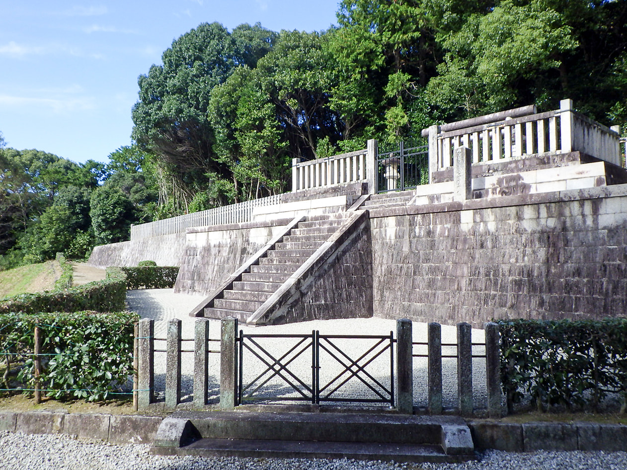 孝安天皇　玉手丘上陵