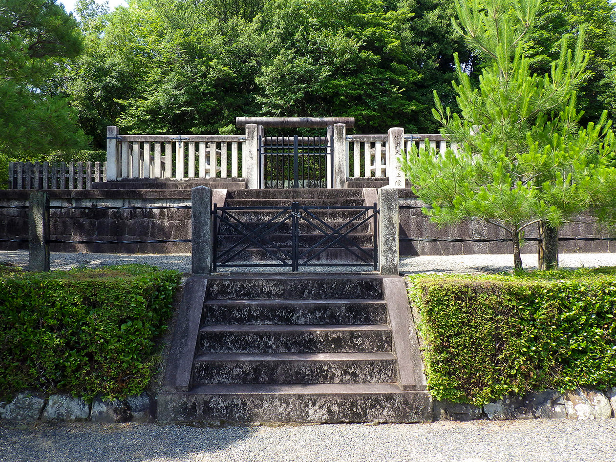 村上天皇　村上陵