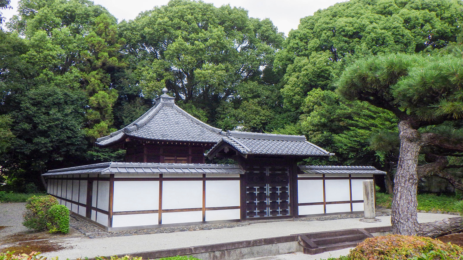 鳥羽天皇　安樂壽院陵