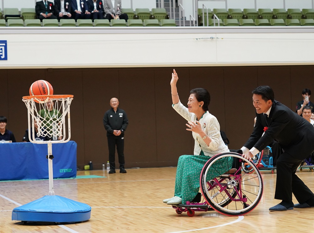 高円宮妃殿下のお写真